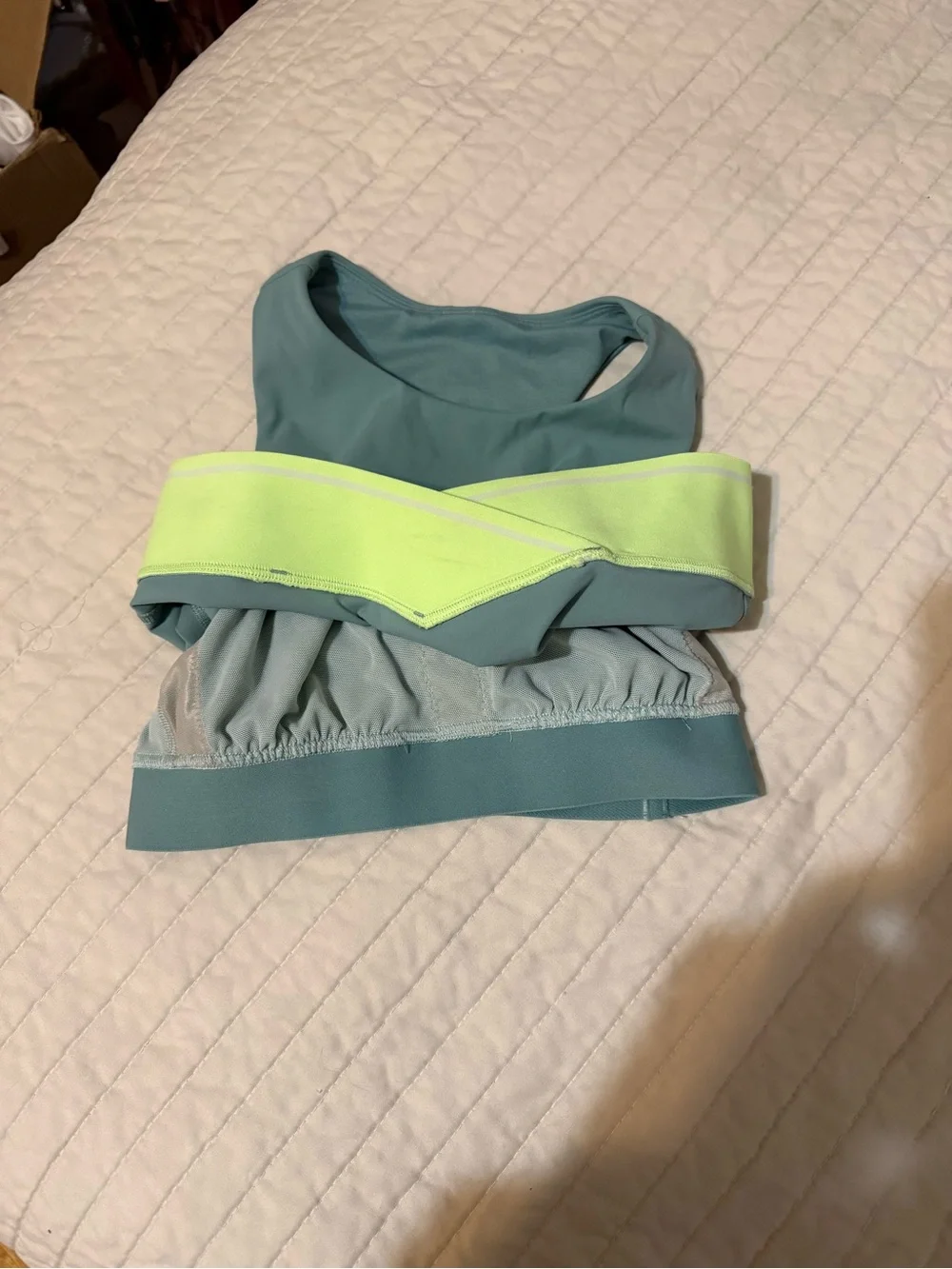 Lululemon V-waisted Cropped Tennis Tank Top Bra with Neon Lime Band
